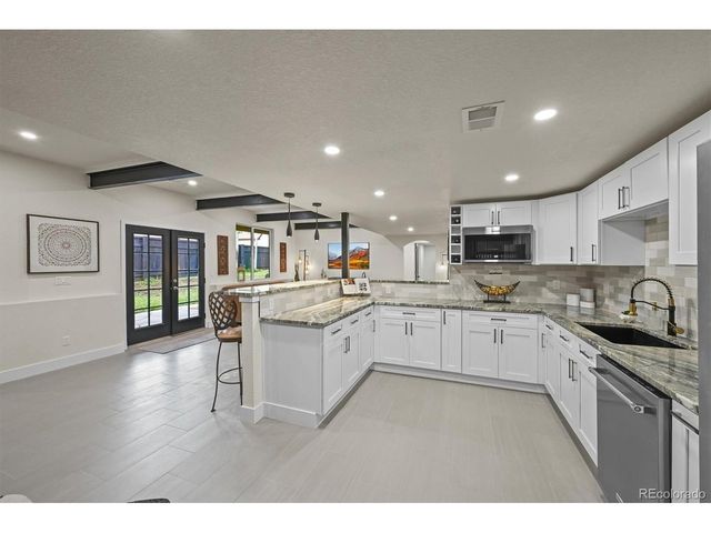 14950 W 32nd Ave, Golden, CO 80401