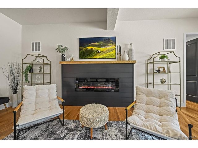 14950 W 32nd Ave, Golden, CO 80401