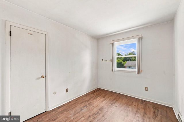 306 N CENTRAL AVE, Broomall, PA 19008