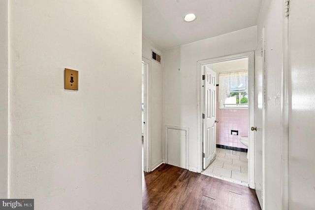 306 N CENTRAL AVE, Broomall, PA 19008