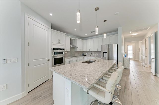 7412 SUMMERLAND COVE, Lakewood Ranch, FL 34202