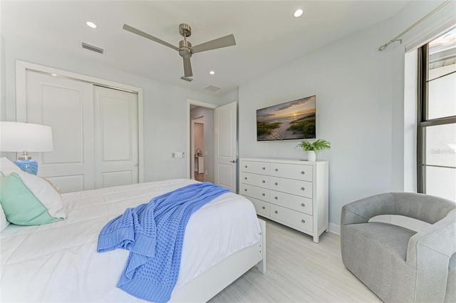 7412 SUMMERLAND COVE, Lakewood Ranch, FL 34202