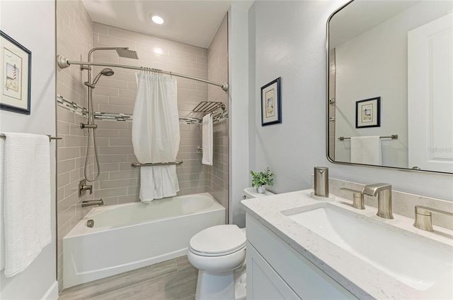 7412 SUMMERLAND COVE, Lakewood Ranch, FL 34202