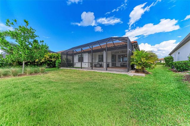7412 SUMMERLAND COVE, Lakewood Ranch, FL 34202