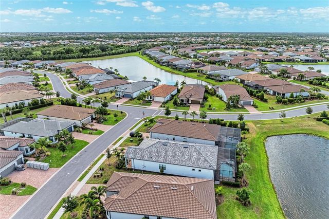 7412 SUMMERLAND COVE, Lakewood Ranch, FL 34202