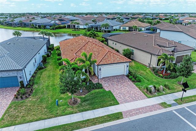 7412 SUMMERLAND COVE, Lakewood Ranch, FL 34202