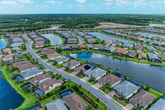 7412 SUMMERLAND COVE, Lakewood Ranch, FL 34202