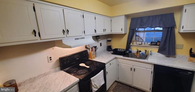 839 RABBIT LN, Reading, PA 19606