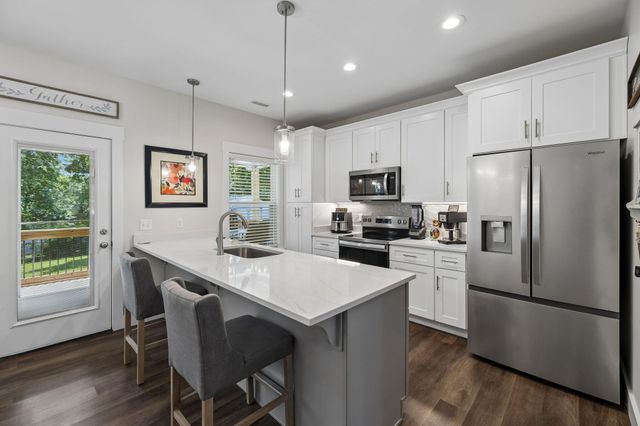 904 Wesley Drive, Hixson, TN 37343