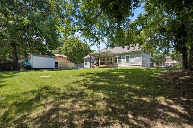904 Wesley Drive, Hixson, TN 37343