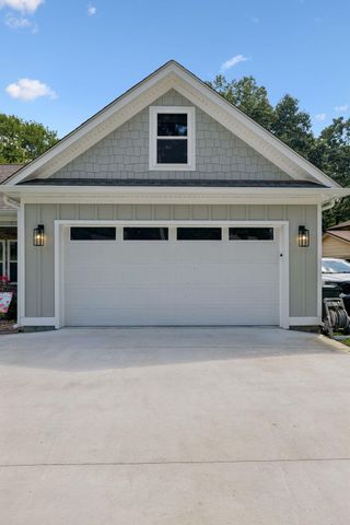 904 Wesley Drive, Hixson, TN 37343