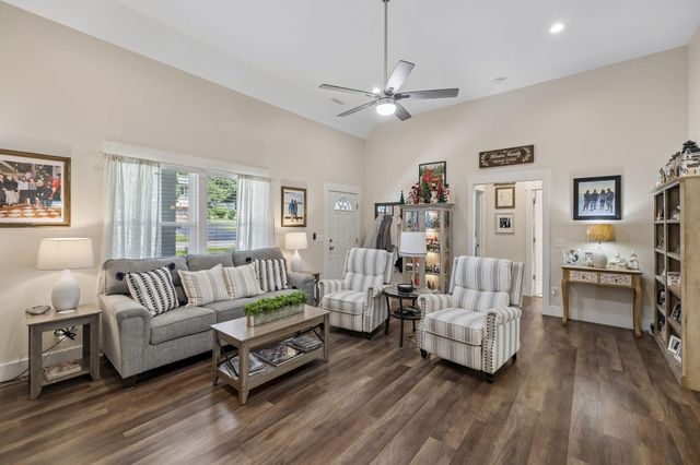 904 Wesley Drive, Hixson, TN 37343