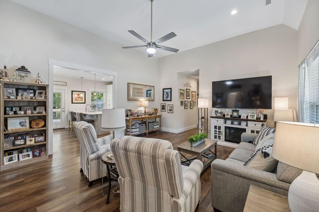 904 Wesley Drive, Hixson, TN 37343