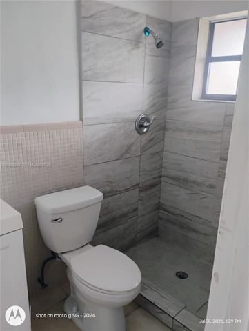 26 SW 6th Ave 1-2, Dania Beach, FL 33004