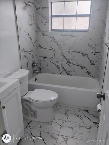 26 SW 6th Ave 1-2, Dania Beach, FL 33004