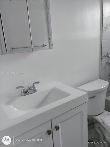 26 SW 6th Ave 1-2, Dania Beach, FL 33004
