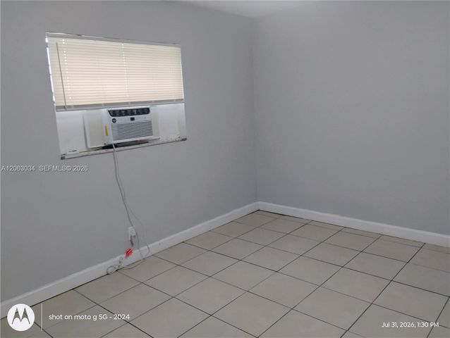 26 SW 6th Ave 1-2, Dania Beach, FL 33004