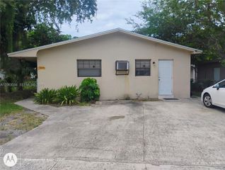 26 SW 6th Ave 1-2, Dania Beach, FL 33004