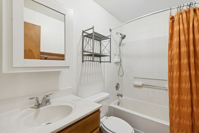 2420 Pecan Street, Joliet, IL 60435