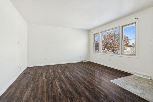 2420 Pecan Street, Joliet, IL 60435