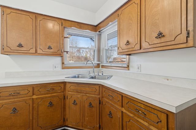 2420 Pecan Street, Joliet, IL 60435