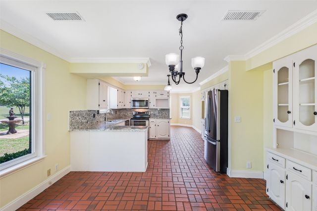 11054 County Road 2464, Poetry, TX 75160