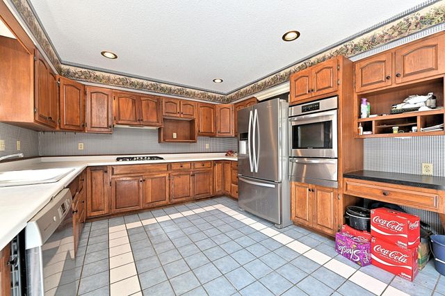 24147 Maple Drive W, Bovey, MN 55709