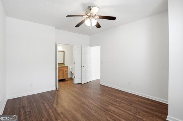 205 Streamside Drive, Roswell, GA 30076