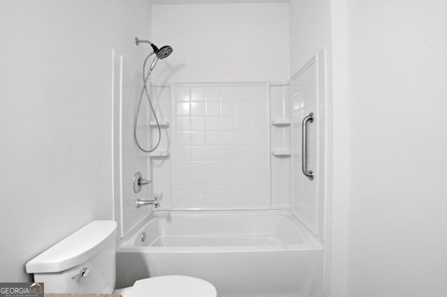 205 Streamside Drive, Roswell, GA 30076