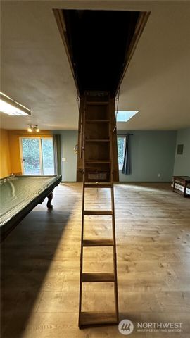 271 Salmon Street, Brinnon, WA 98320