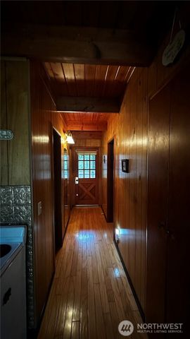 271 Salmon Street, Brinnon, WA 98320