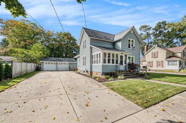 265 N Union Street, Sparta, MI 49345