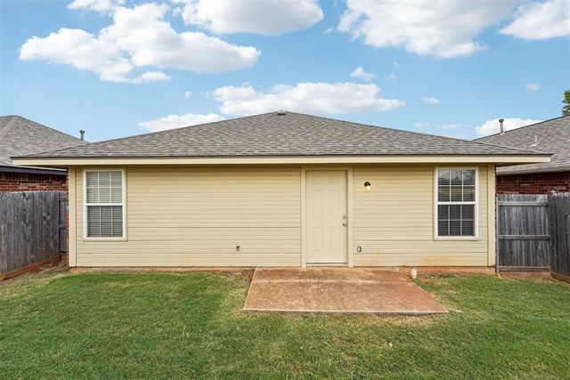 3616 Ellis Avenue, Moore, OK 73160