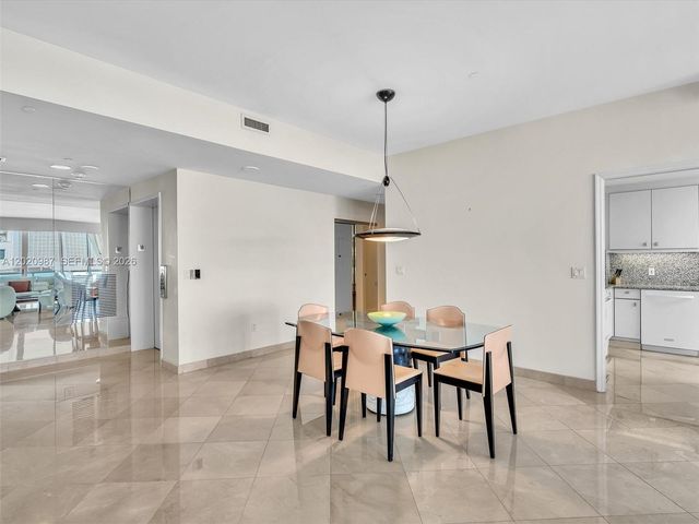 10101 Collins Ave 18C + CABANA, Bal Harbour, FL 33154