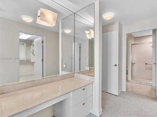 10101 Collins Ave 18C + CABANA, Bal Harbour, FL 33154
