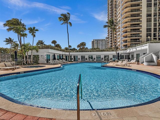 10101 Collins Ave 18C + CABANA, Bal Harbour, FL 33154