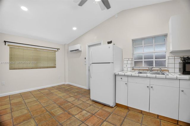 7941 SW 37th Ter studio, Miami, FL 33155