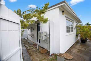 7941 SW 37th Ter studio, Miami, FL 33155
