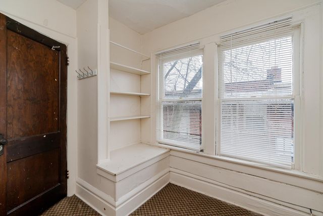 9-11-15 E Norwich Avenue, Columbus, OH 43201