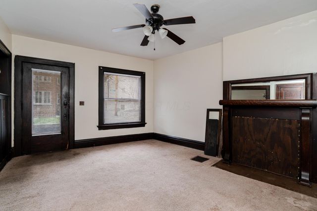 9-11-15 E Norwich Avenue, Columbus, OH 43201