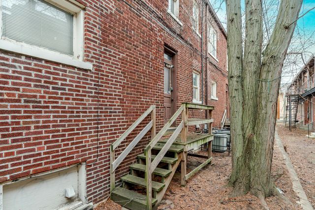 9-11-15 E Norwich Avenue, Columbus, OH 43201