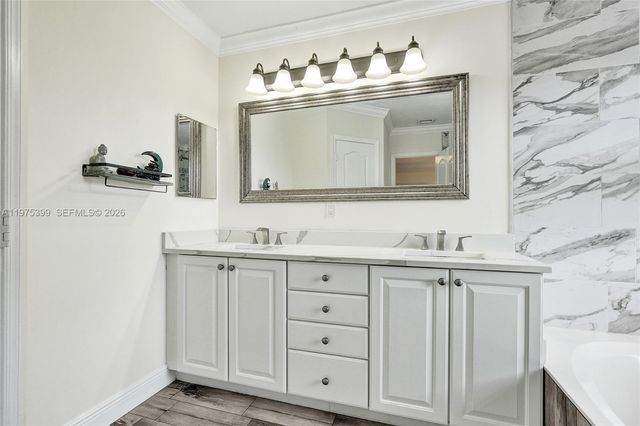 4501 Windmill Palm Way, Green Acres, FL 33463