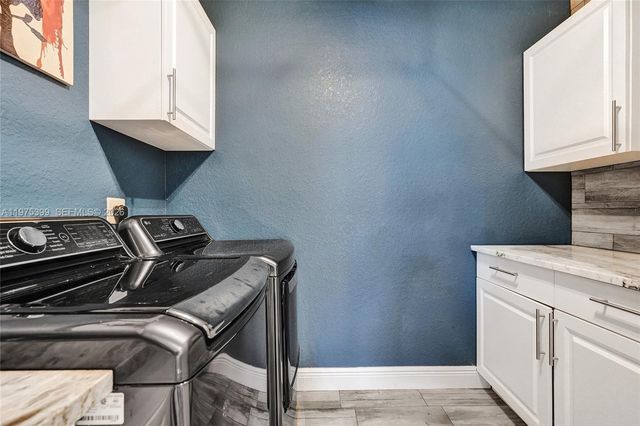 4501 Windmill Palm Way, Green Acres, FL 33463