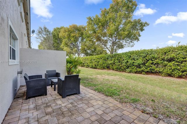 4501 Windmill Palm Way, Green Acres, FL 33463