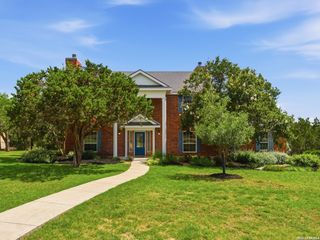 203 Kendall Pointe Dr, Boerne, TX 78015