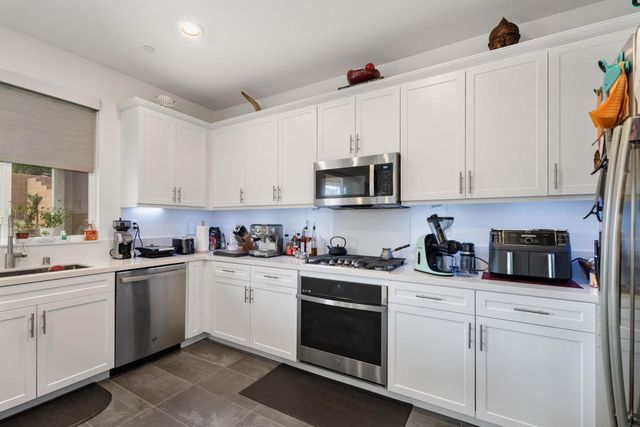 35515 Bains Avenue, Palm Desert, CA 92211