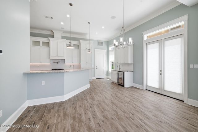 1740 15th Street, Gulfport, MS 39501