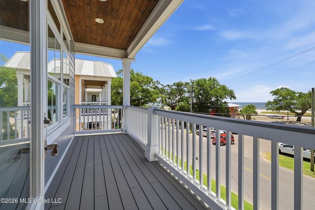 1740 15th Street, Gulfport, MS 39501