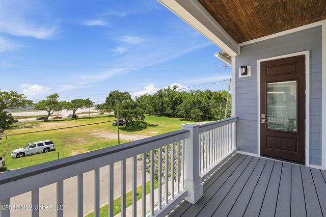 1740 15th Street, Gulfport, MS 39501