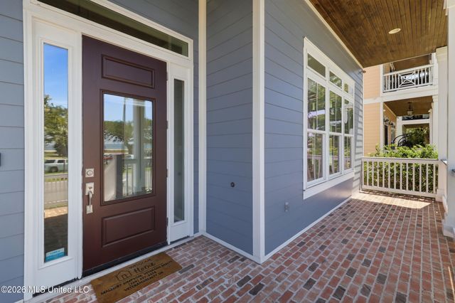 1740 15th Street, Gulfport, MS 39501